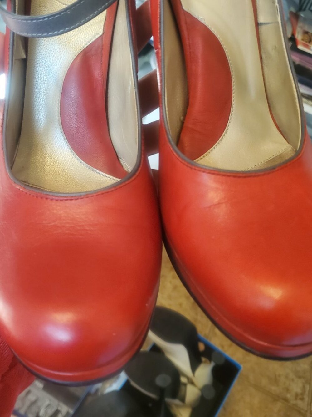 Fluevog Listen Ups Stacy Red Size 10.5 - Picture 2 of 5